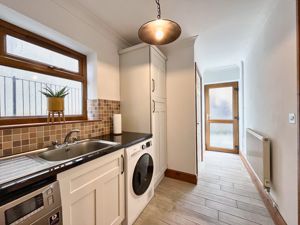 Photo 8- click for photo gallery